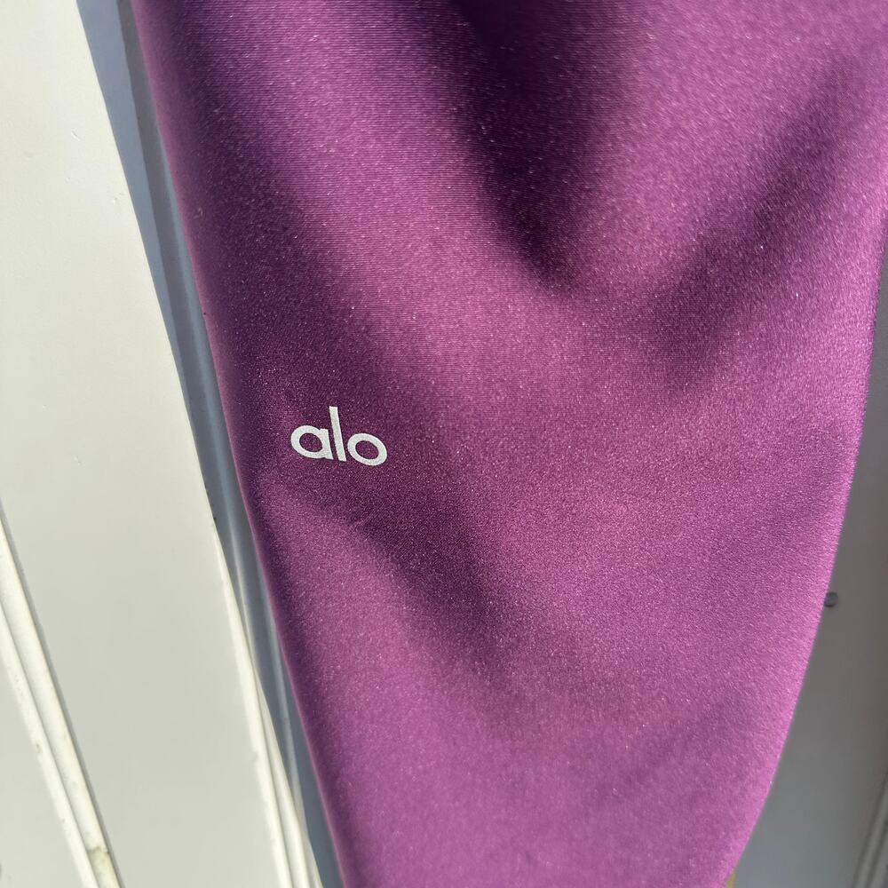 Alo Yoga Airlift Intrigue Bra + High-Waist Airlift Leggings Dark Plum Sz M Set - Picture 7 of 16
